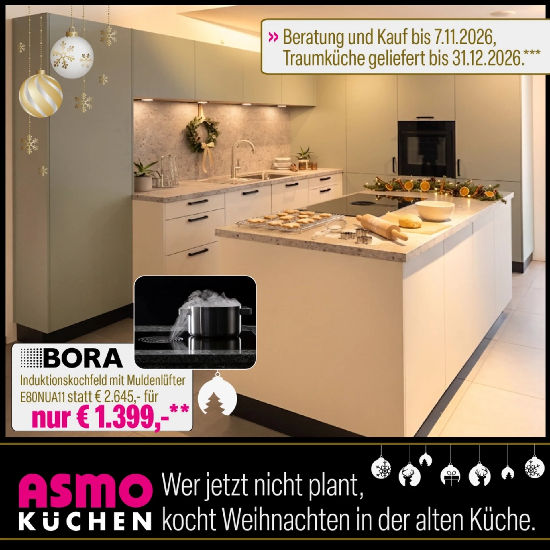 Helle Küche, Induktionskochfeld mit Muldenlüfter und Kochtopf mit Dampf im Ausschnitt