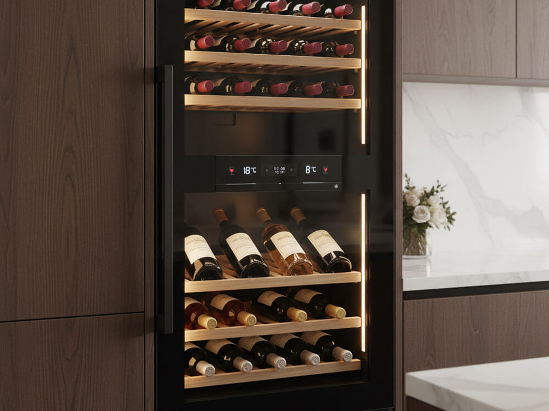 Integrierter Weinkühlschrank Dual-Zone mit zwei Temperaturzonen für Rot- und Weißwein – optimale Weinlagerung im Weintemperierschrank