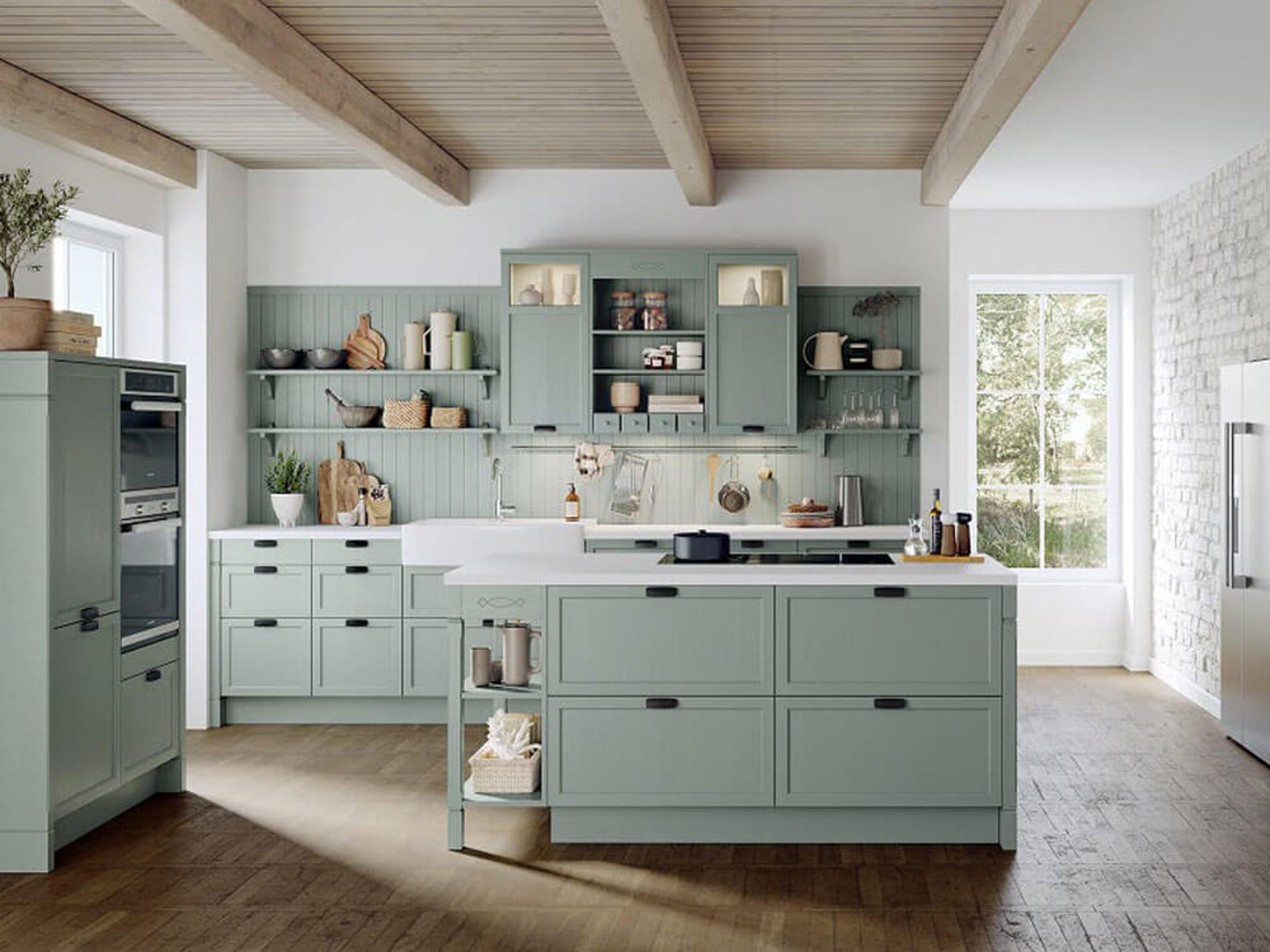 Landhausküche im Eukalyptusgrün mit Kochinsel und Holzbalkendecke – moderne Wohnküche mit Naturmaterialien