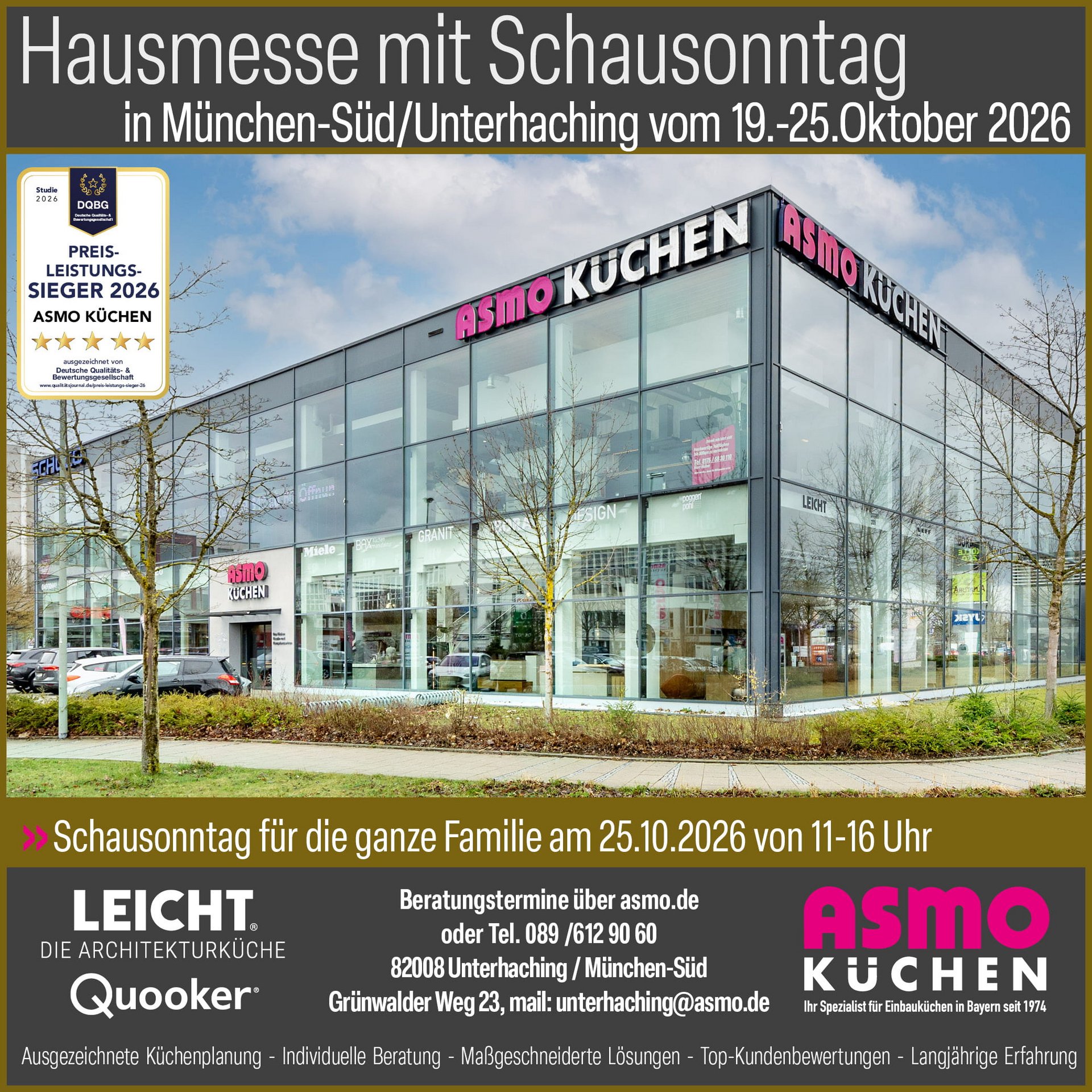 Glasfassade des ASMO KÜCHEN Küchenstudios in München-Süd/Unterhaching mit Markenlogos im Schaufenster