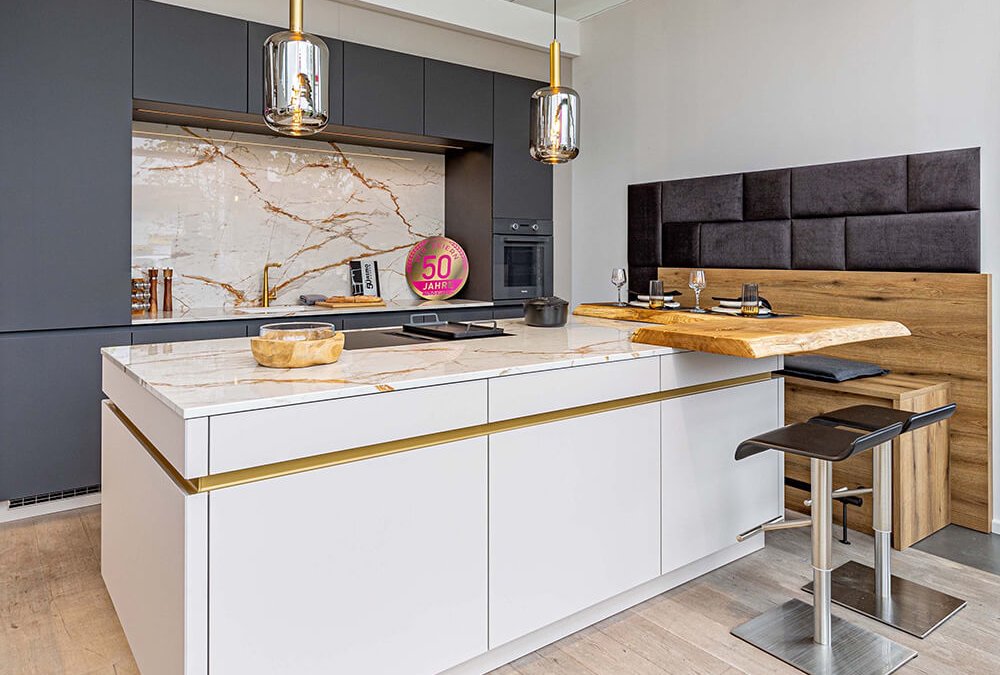 ASMO KÜCHEN - LEICHT Wohnküche mit vielen Raffinessen